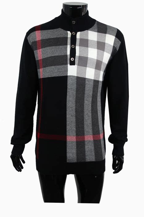 t-shirt burberry|maglione burberry uomo.